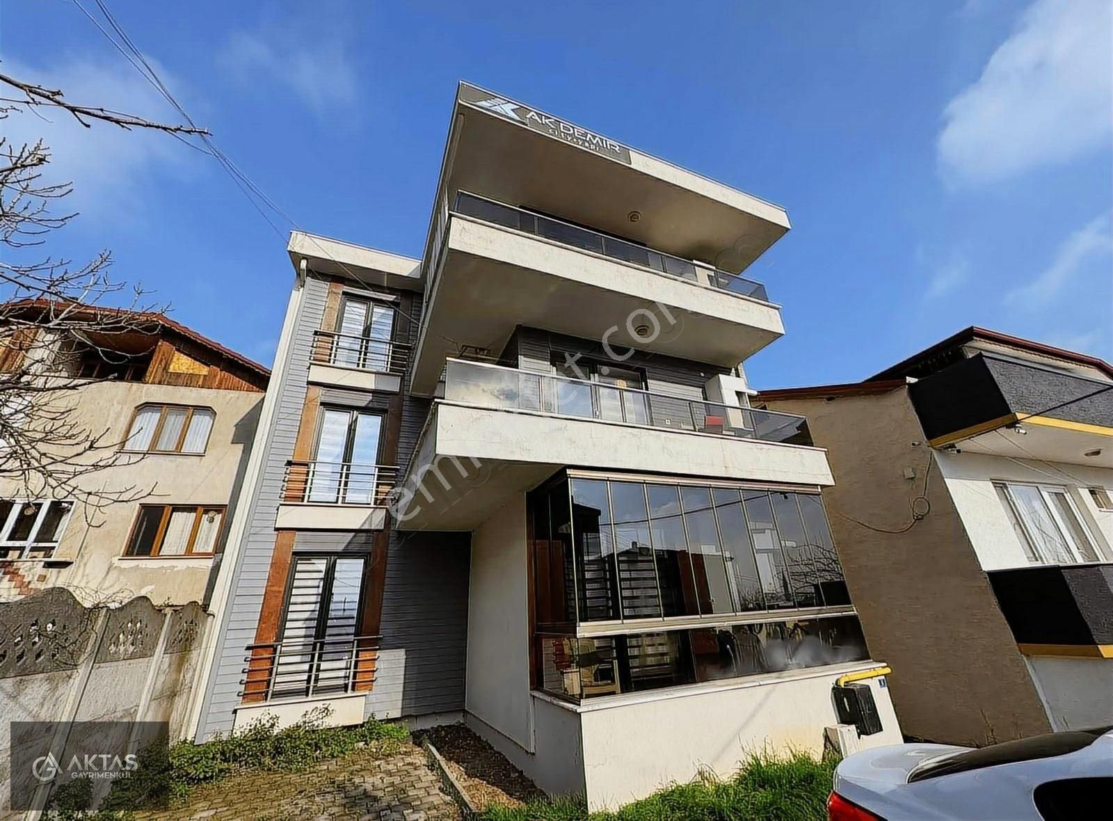 Serdivan Karakol Karşısı Kiralık Lux 2+1 Eşyalı Manzaralı Daire