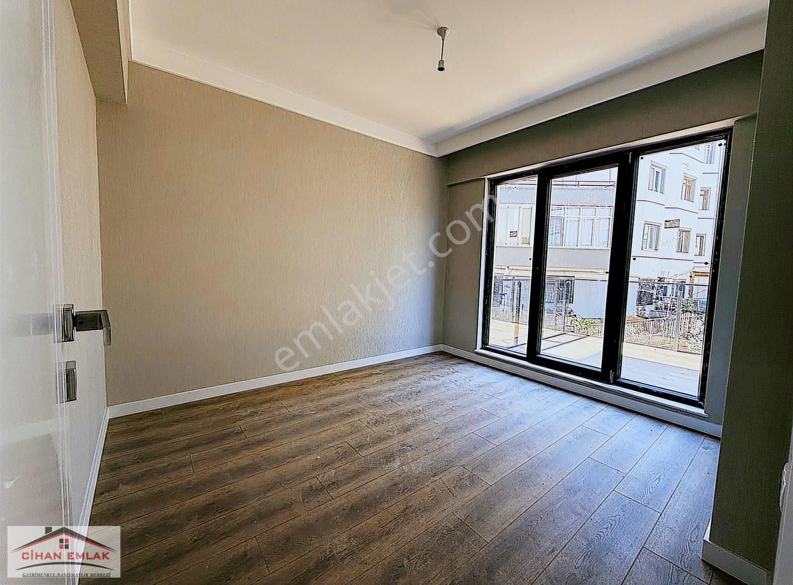 Bahçelievler Mahallesinde 1+1 Yerden Isıtma Kapalı Otoparklı