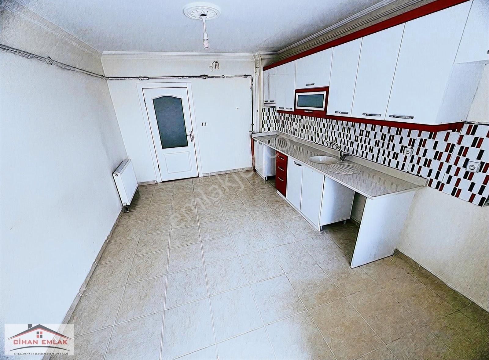 Cihandan Şehitkubil Mah Karakeçili Cad Yakını Kiralık 3+1 Dair - Görsel 17