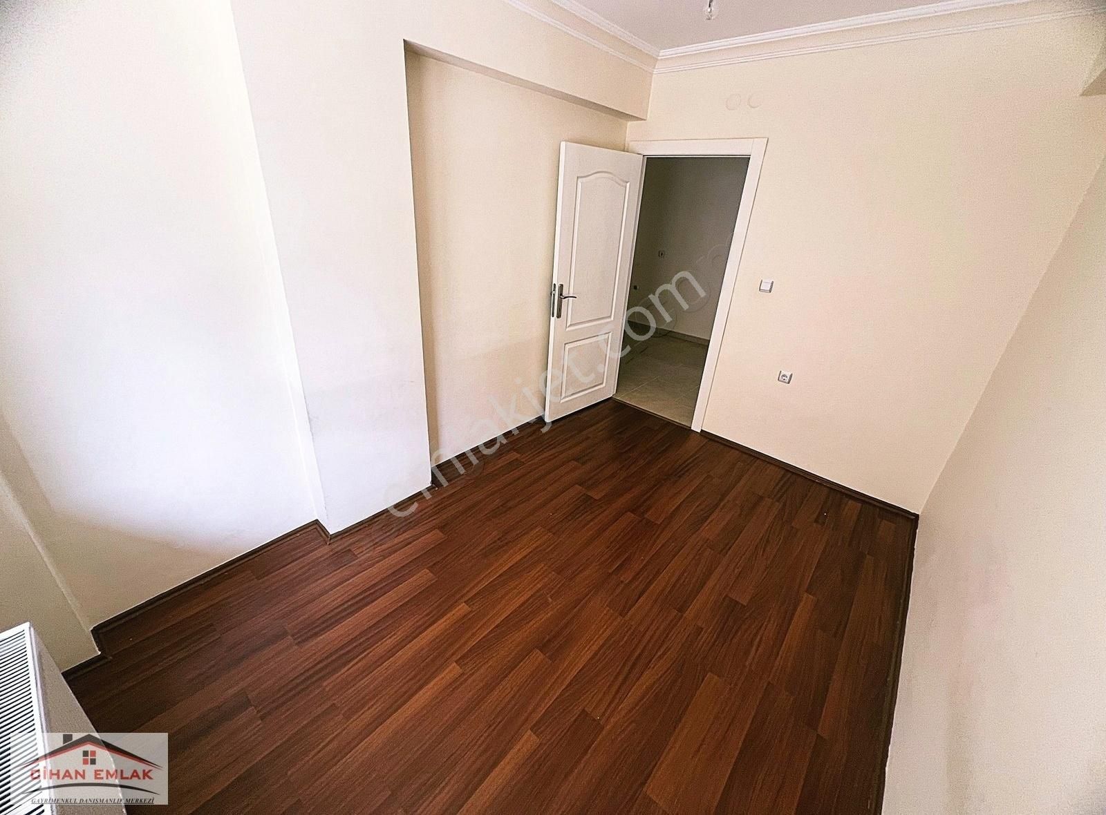 Cihandan Şehitkubil Mah Karakeçili Cad Yakını Kiralık 3+1 Dair - Görsel 24