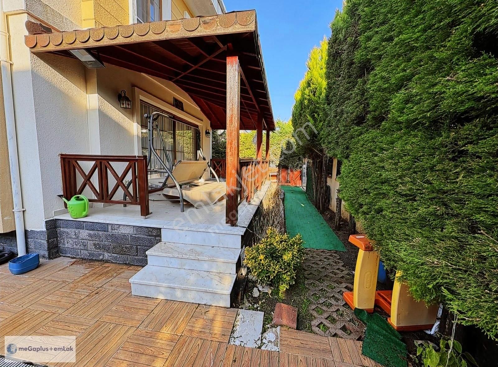 Şile Megaplus'tan Kumbaba Mah. 4+1 Havuzlu Satılık İskanlı Villa - Görsel 2