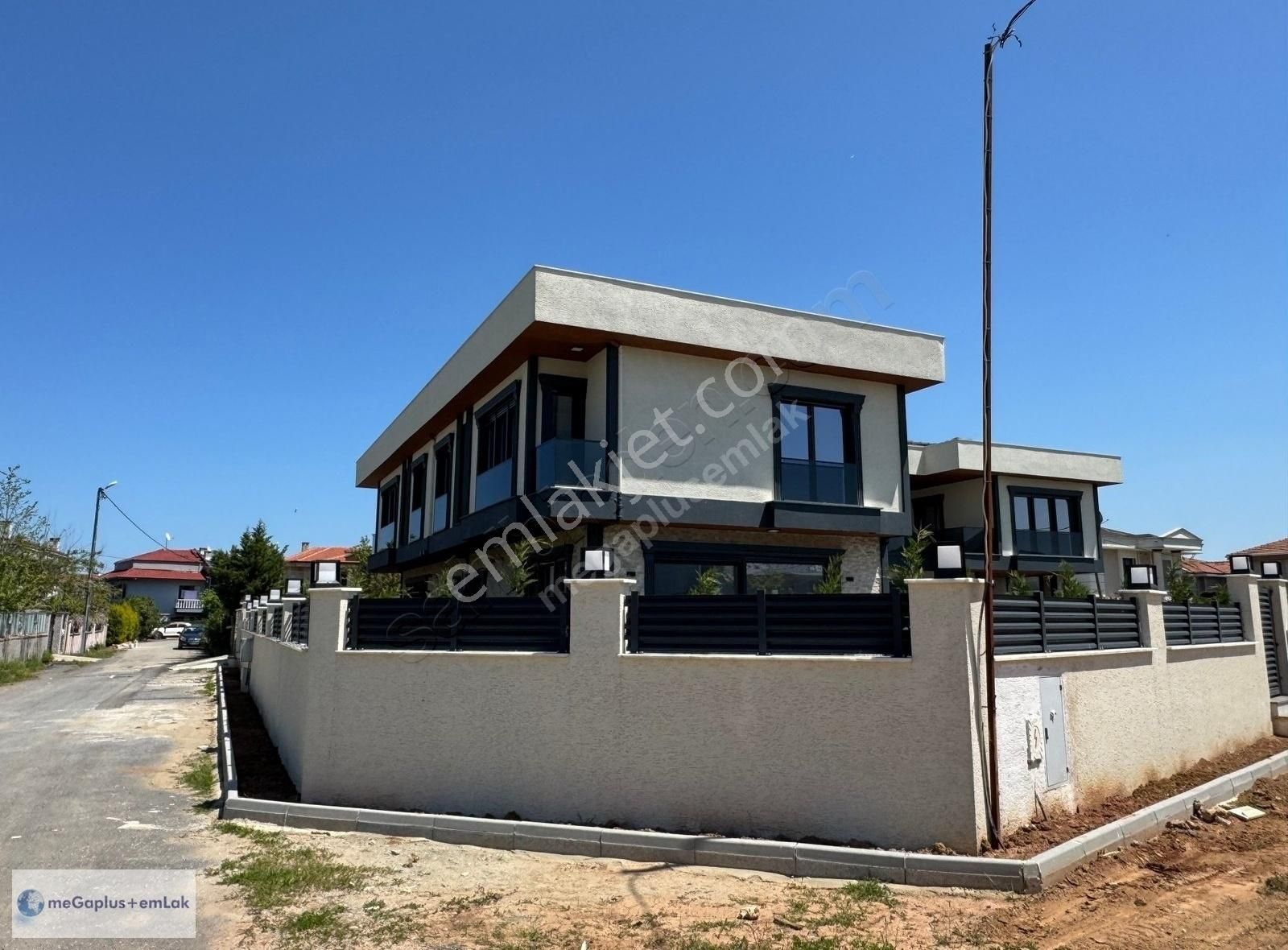 Şile Kumbaba Mahallesinde İkiz Müstakil 3+1 Havuzlu Villa - Görsel 11