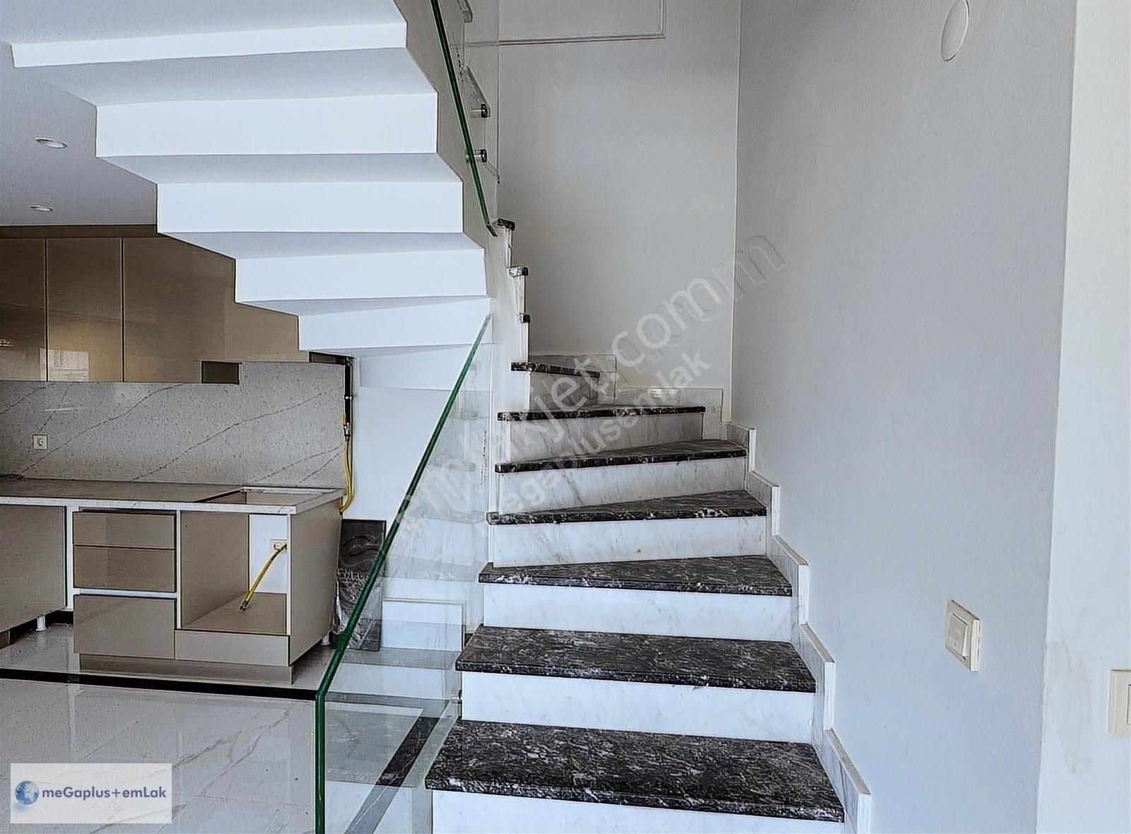 Şile Kumbaba Mahallesinde İkiz Müstakil 3+1 Havuzlu Villa - Görsel 9