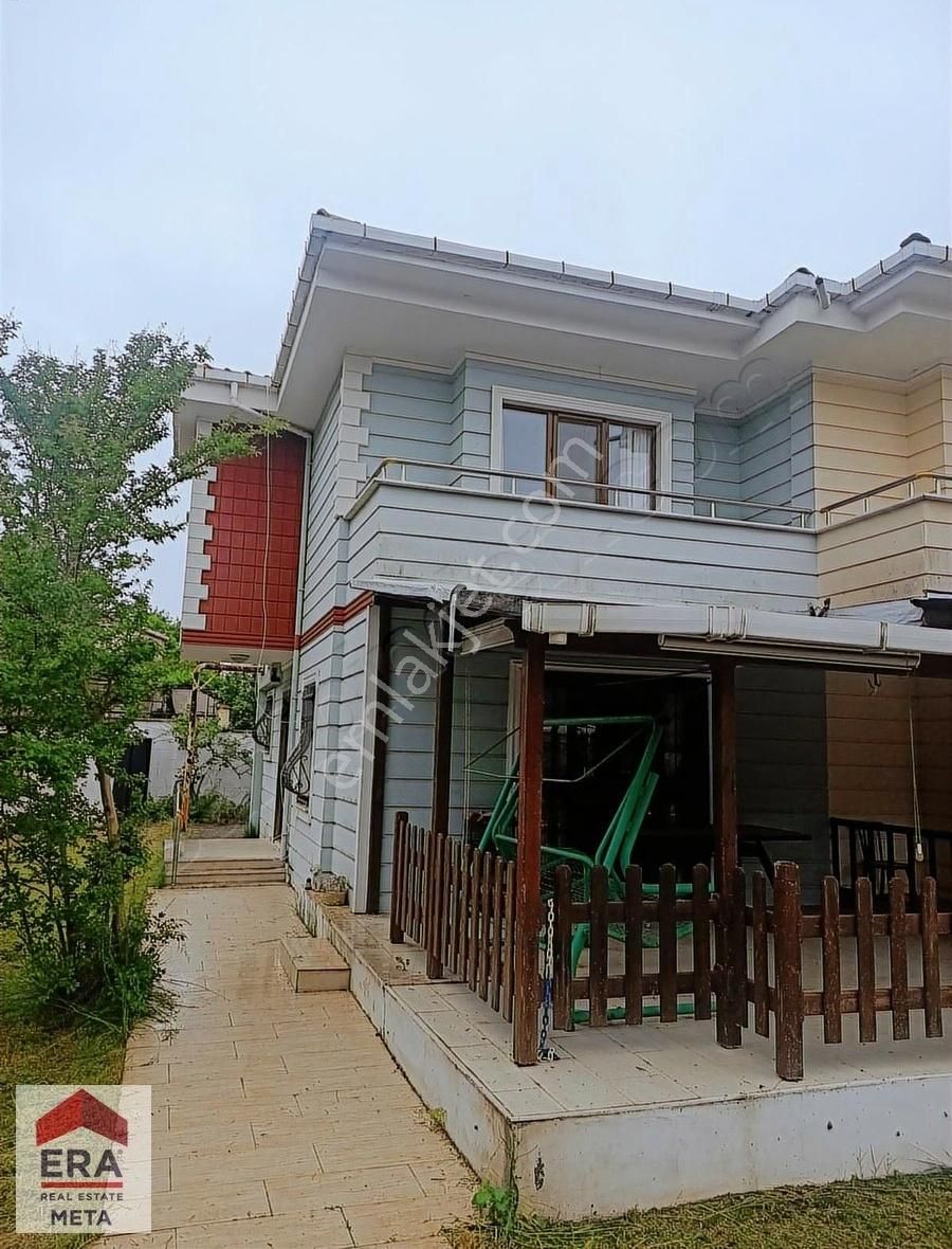 Şile Alacalı'da Site İçerisinde Kiralık Villa 2+1