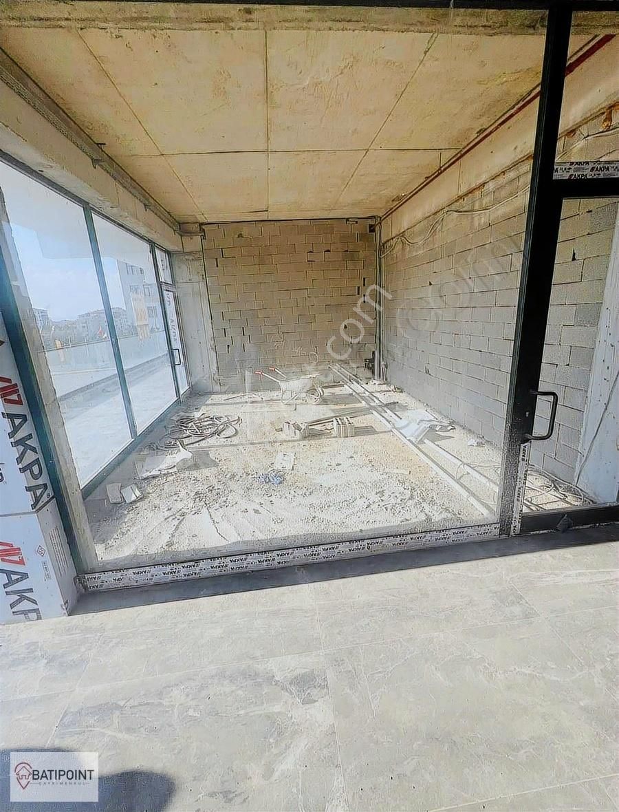 Etiport İş Merkezinde Satılık Kupon Dükkan - Görsel 4