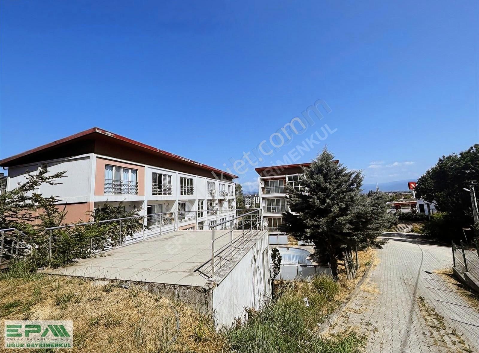 | Epa Uğur Düzce | Konuralp Zemin Teraslı Eşyalı 1+1 Daire - Görsel 8