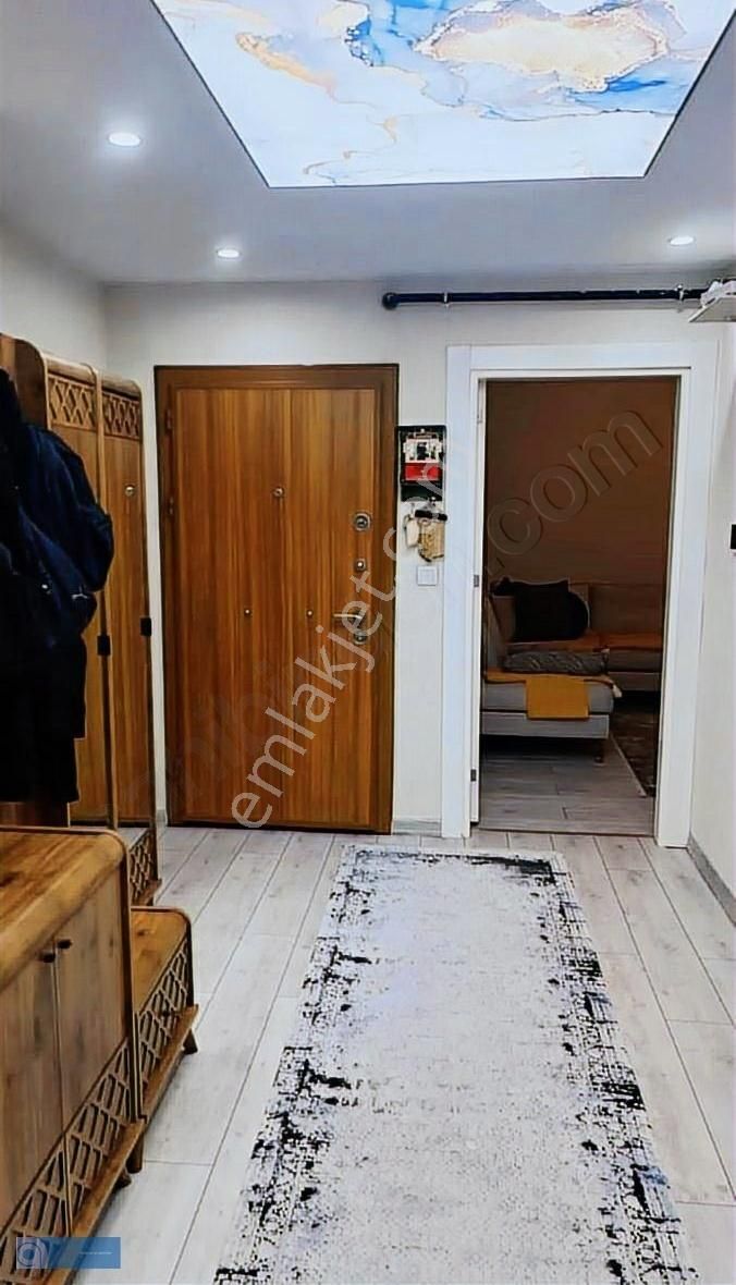 İkinisan Caddesinde 170 M2 Ultralüx Daire