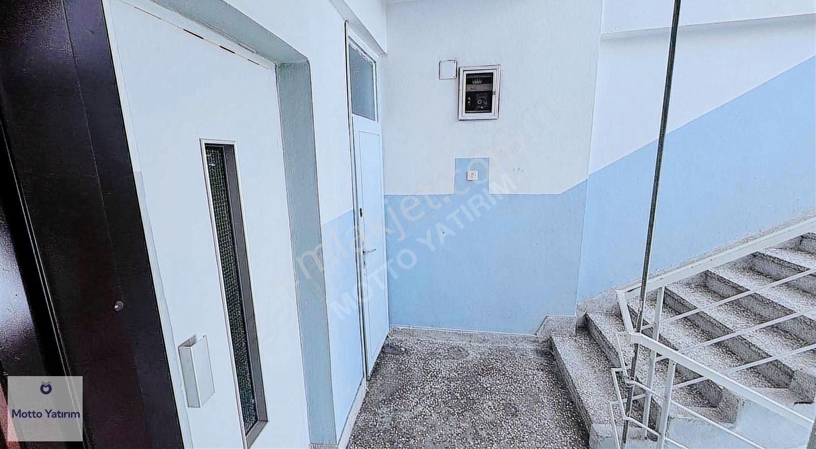 Aliçetinkaya Tramvay Hattında Satılık Geniş 2+1 Daire - Görsel 17