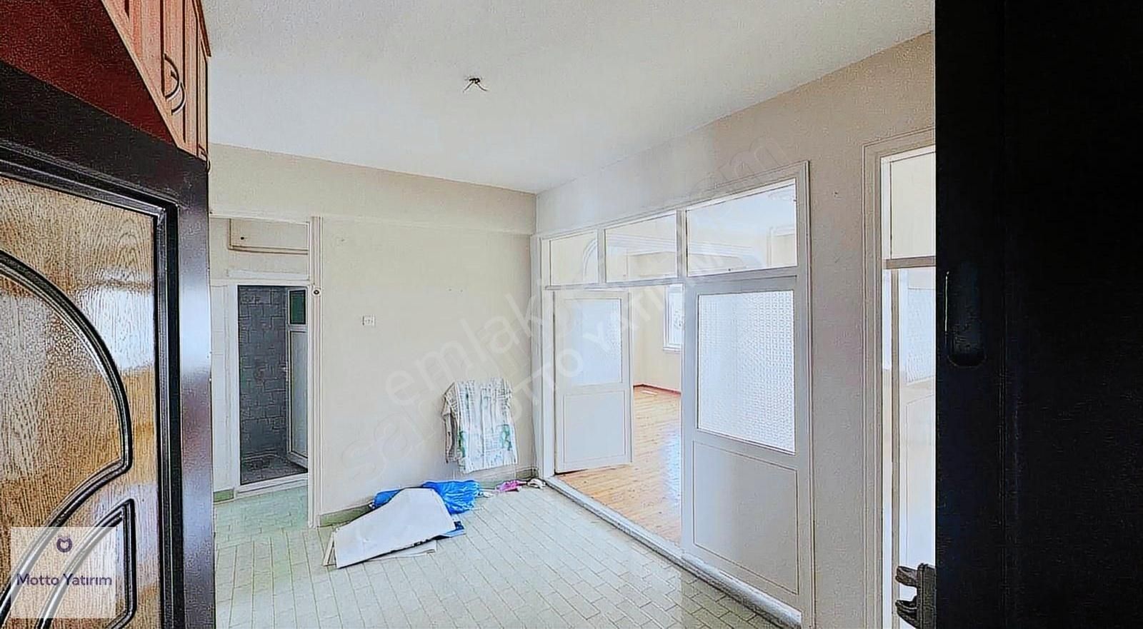 Aliçetinkaya Tramvay Hattında Satılık Geniş 2+1 Daire - Görsel 22