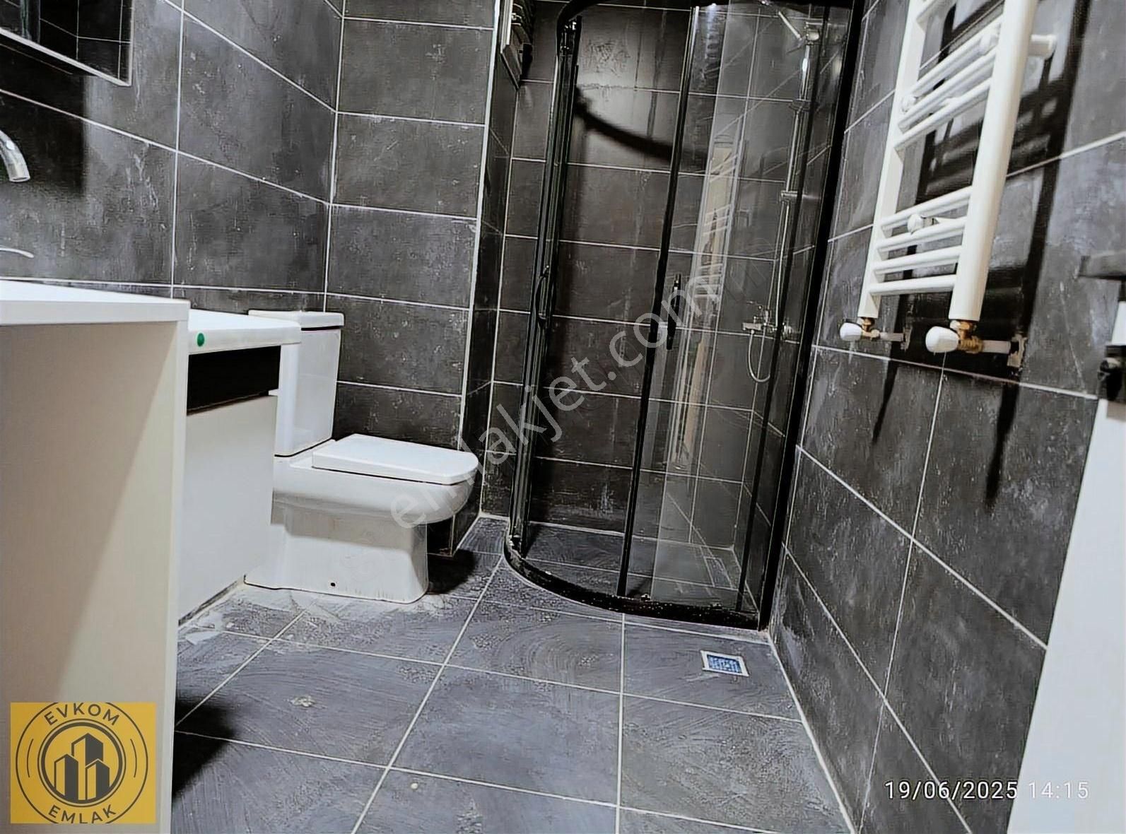 Evkom Emlaktan Cadde Üzeri Hatipler Mahallesinde Satlık Daire - Görsel 9