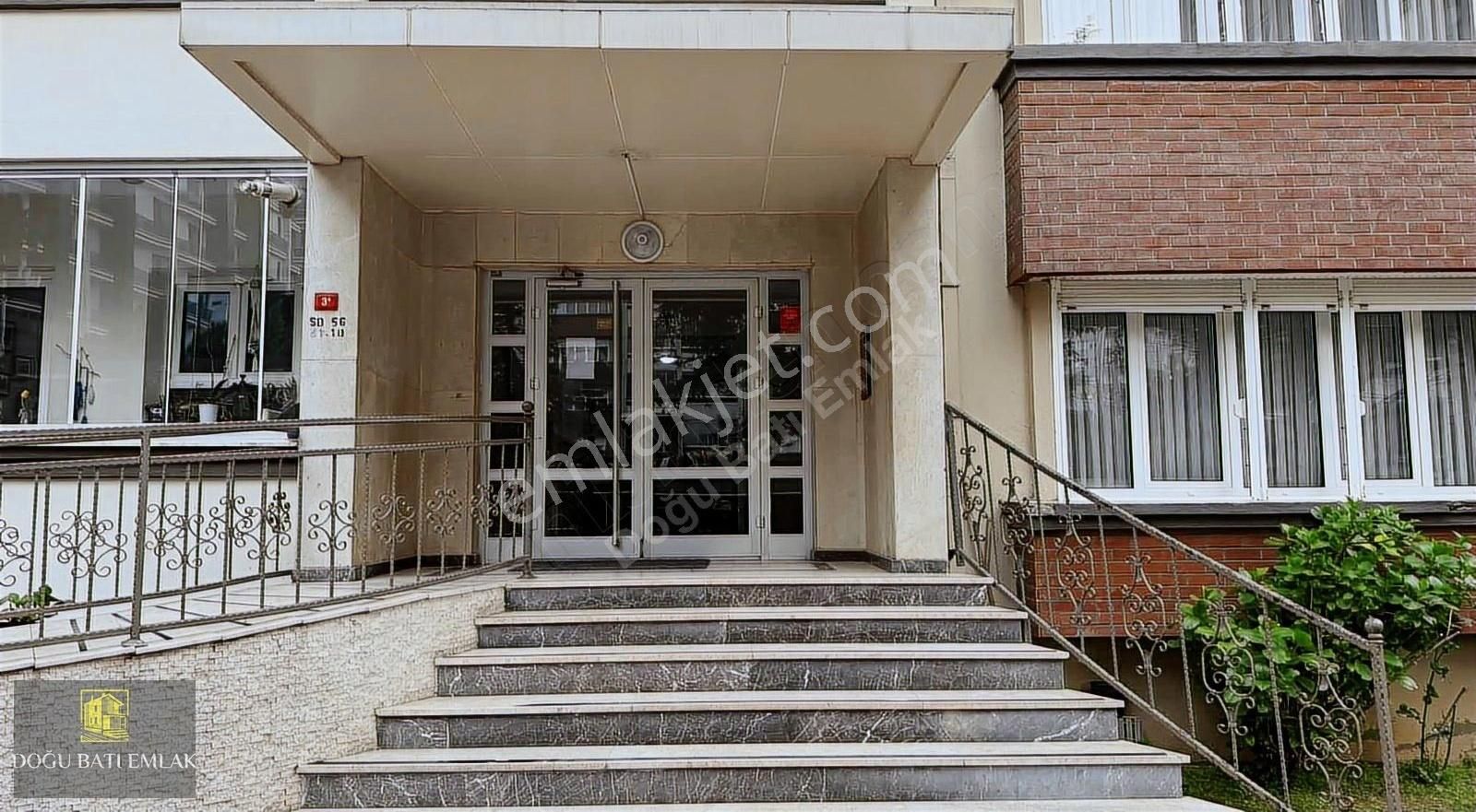 Beylikdüzü Cumhuriyet Mah. Kardelen Sitesi Havuz Cephe - Görsel 14