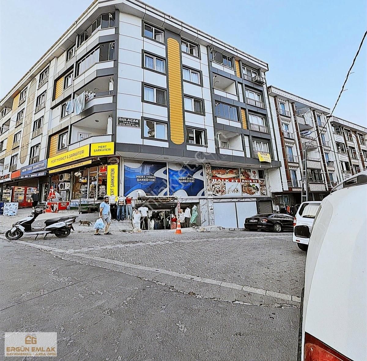 Geniş Aile İçin İdeal 2+1 Yeni Bina Fırsatı Kaçırmayın 130m2