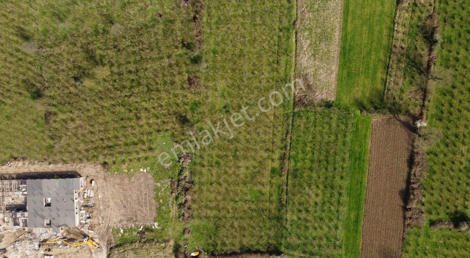 Turgutlar Emlak ' Tan Darıcı Mah . 607 M2 Satılık Arsa