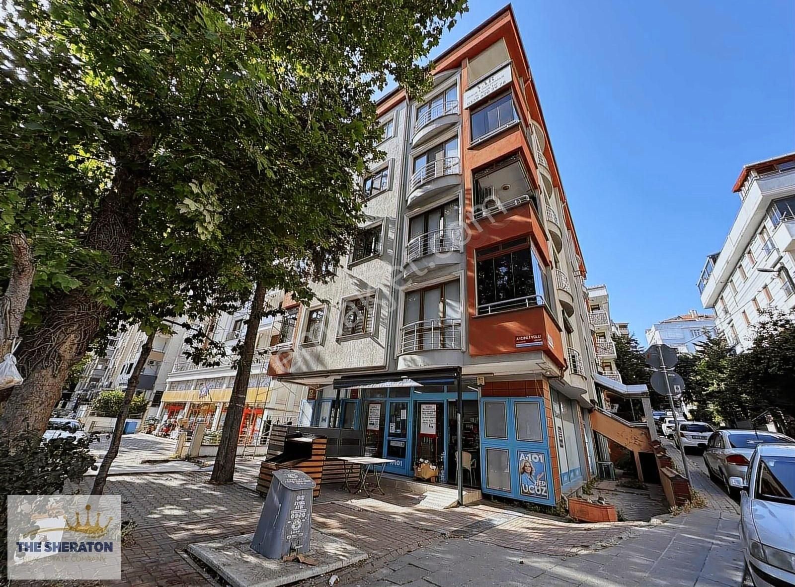Pendik Aydınlı Yolu Cadde Üzeri Kiralık Depolu Dükkan