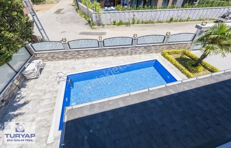 Şile Kumbaba'da Kiralık Havuzlu Müstakil 5+1 Eşyalı Lüks Villa - Görsel 25