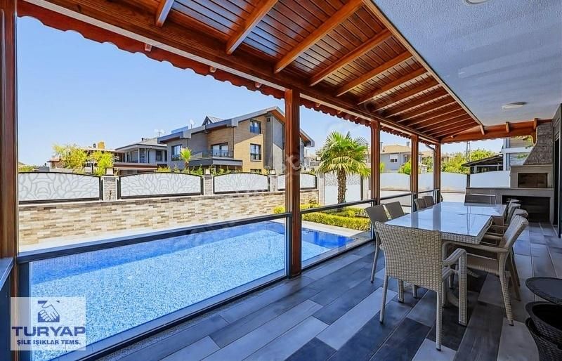 Şile Kumbaba'da Kiralık Havuzlu Müstakil 5+1 Eşyalı Lüks Villa - Görsel 28