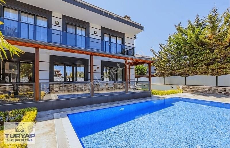 Şile Kumbaba'da Kiralık Havuzlu Müstakil 5+1 Eşyalı Lüks Villa - Görsel 20