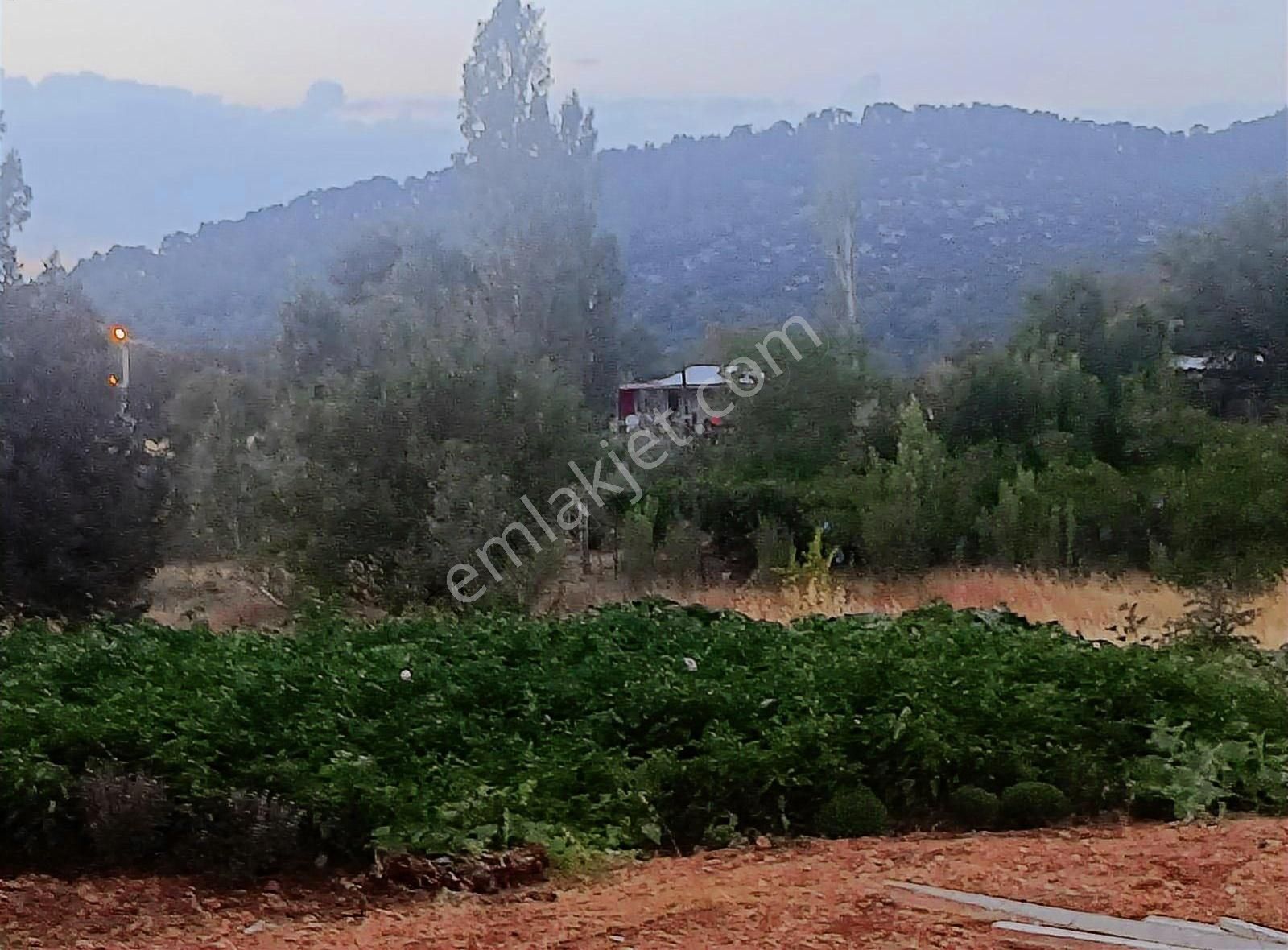 Seydikemer De 910 M² Satılık Arsa - Tarla - Görsel 3