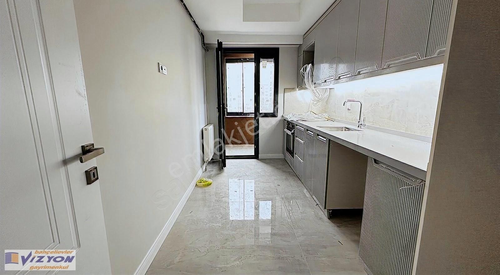 Bağcılar Kirazlı Sıfır Otoparklı Arakat Özel Konum Daire. Vizyon - Görsel 13