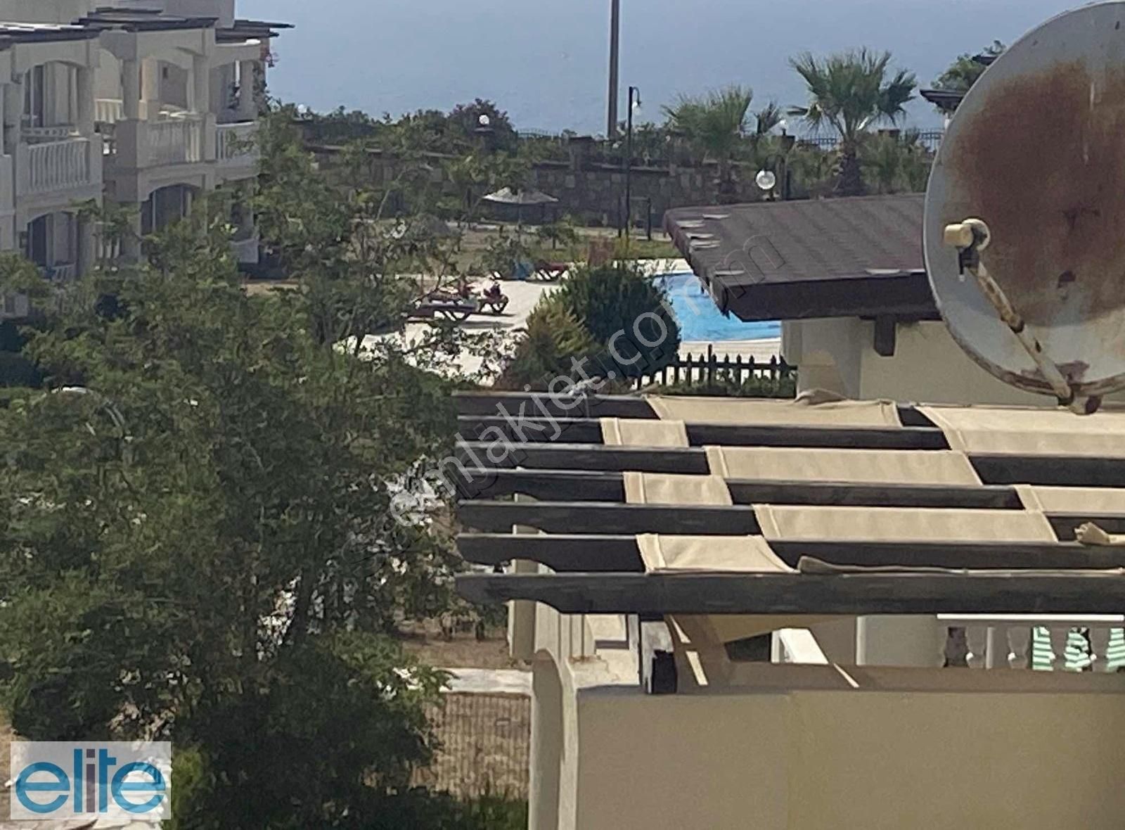 Muğla Bodrum Milas Boğaziçi Adabükü Köşe Deniz Havuz Manzaralı
