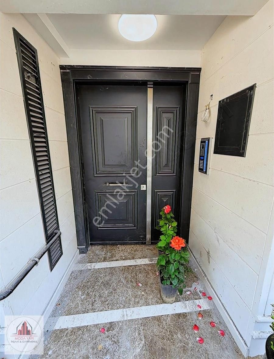 Vıaland Avm Yolu Üzeri Giriş Kat Sıfır Yapı Lüx 1+1 Kiralık ....