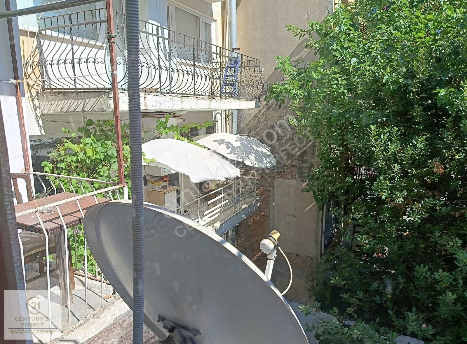 Kadıköy Osmanağa'da Satılık 2+1 Daire İçi Yenilenmiş Yatırımlık - Görsel 14