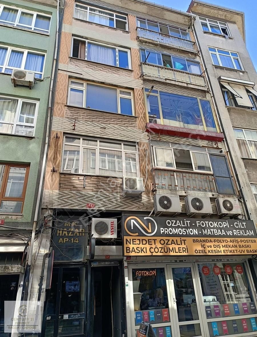 Kadıköy Osmanağa'da Satılık 2+1 Daire İçi Yenilenmiş Yatırımlık - Görsel 11