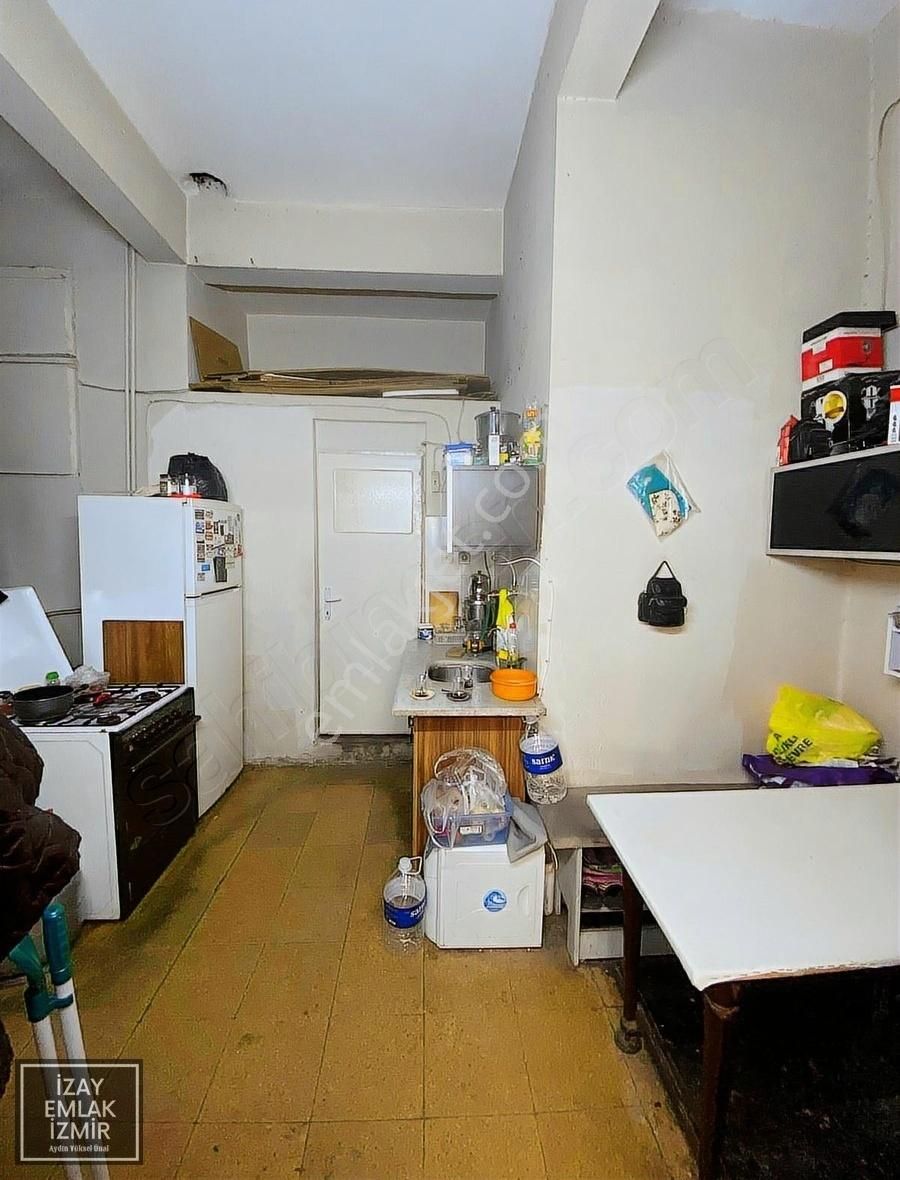Karşıyaka Bahçelievler Mahallesi Yatırımlık Batar Katlı Dükkan - Görsel 8