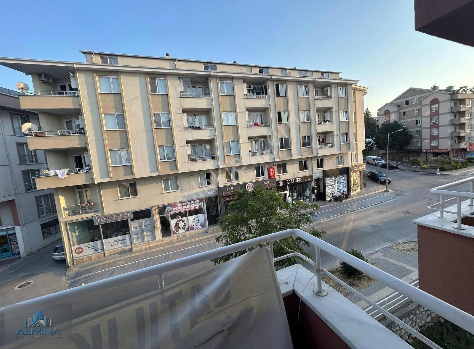 Almina'dan Özel Tasarım 2+1 Satılık Daire - Görsel 3