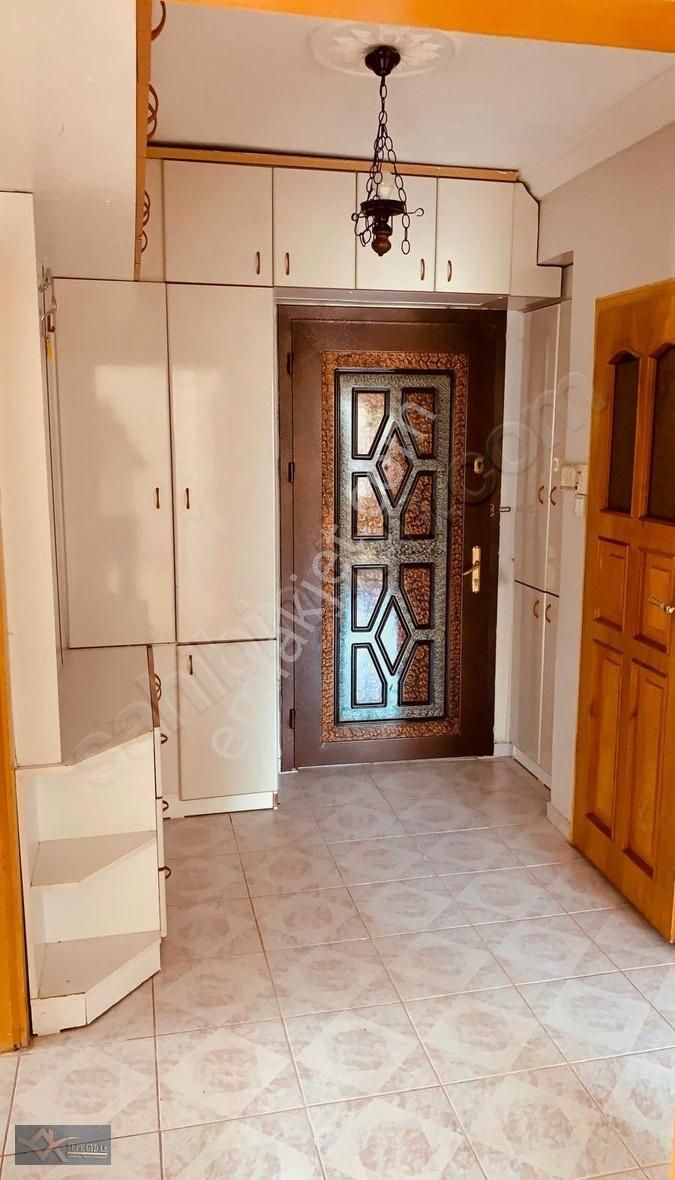 Ufuktepe Merkez Kiralık Ferah Bir Daire Orta Kat Güney 3+1