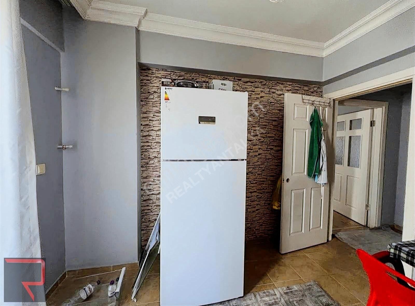 Geniş Ve Merkezi Konumda 3+1 Masrafsız Satılık Eşyalı Daire - Görsel 2