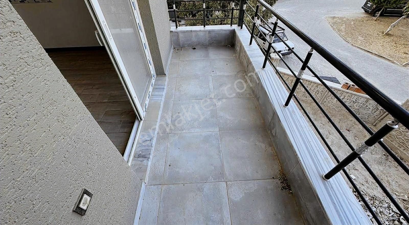 Didim'de Sıfır Ön Cephe 2+1 Asansörlü Daire Satılık - Görsel 18