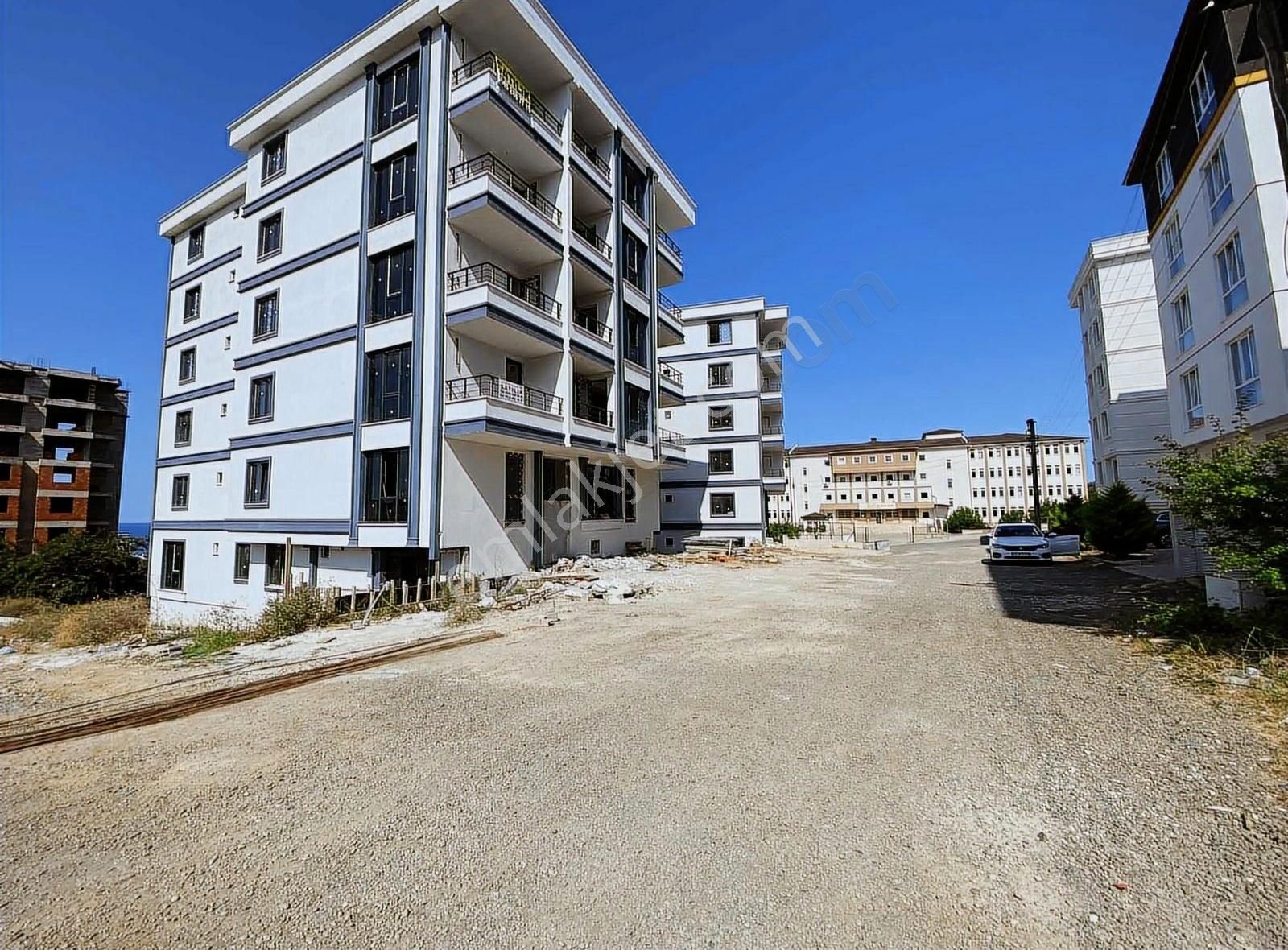 Fırsat Satılık 1+1 Atakum Körfezde Site İçerisinde Daire