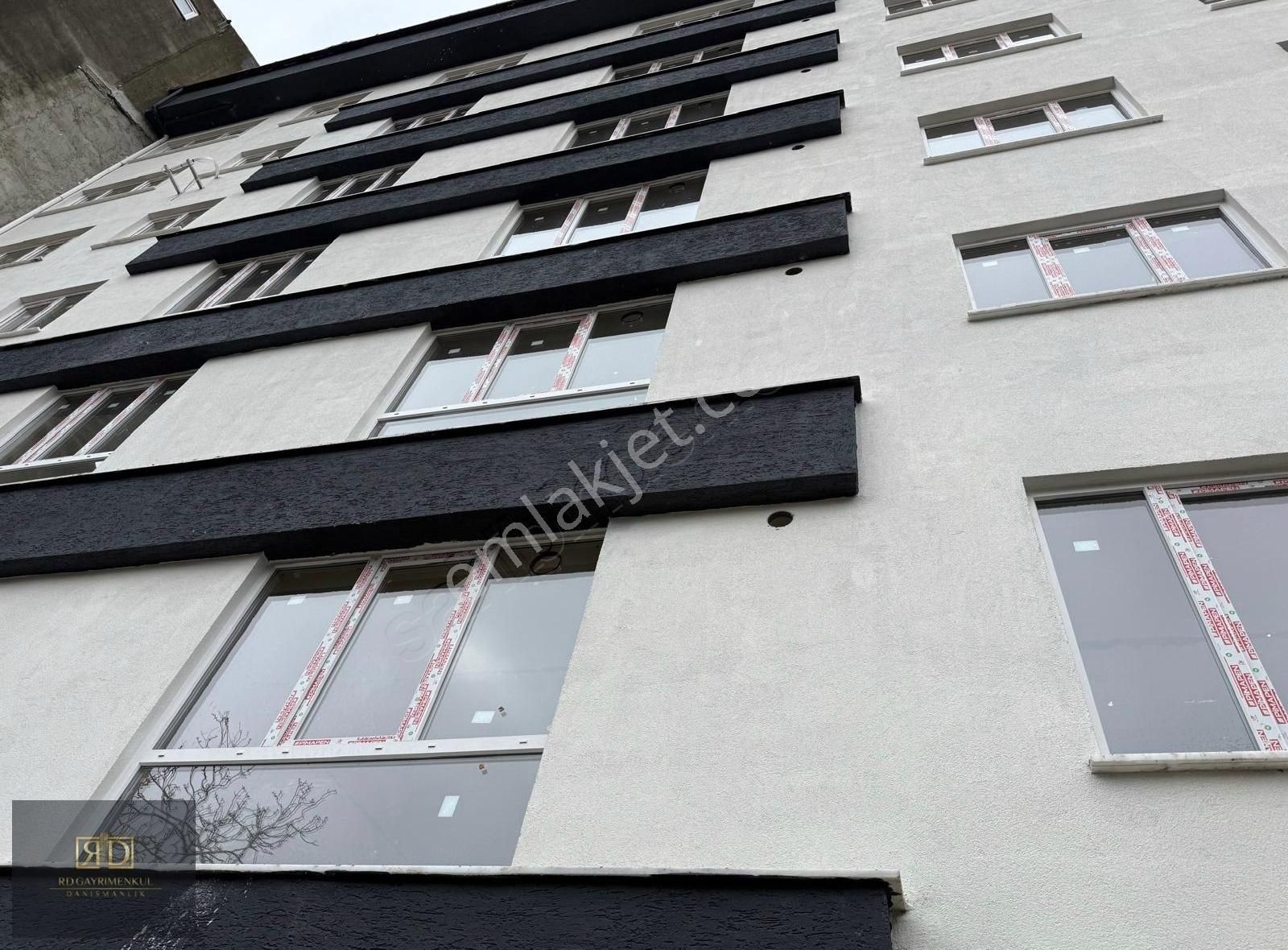 Kaliteli Yaşamın Adresi Sıfır Kiralık Daire