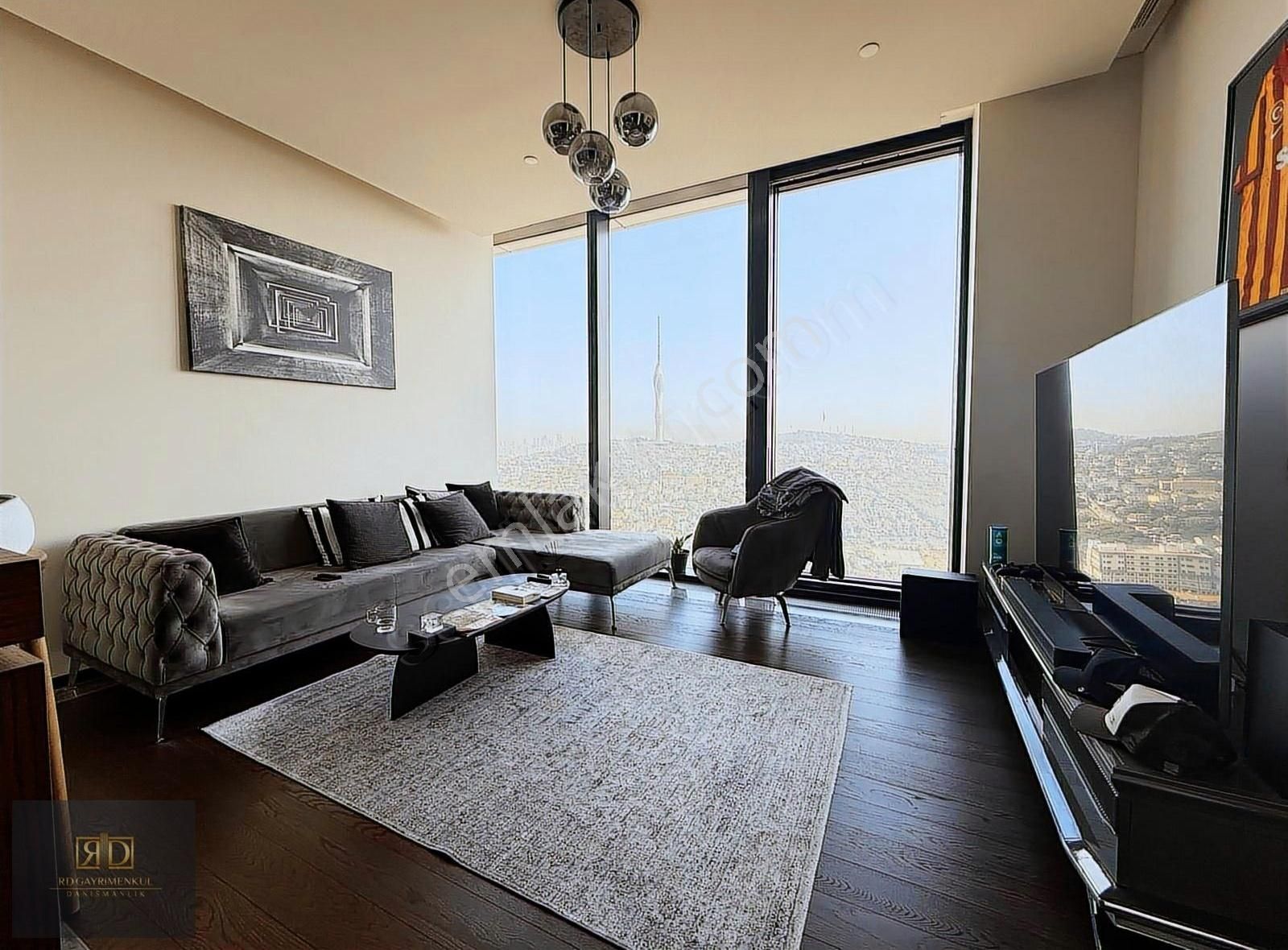 Emaar Square'de Panoramik İstanbul Manzaralı 68 M² 1+1 Daire - Görsel 2