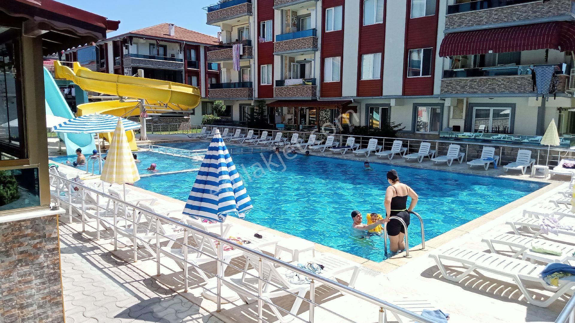 Site İçerisinde Kiralık 1+1 Daire