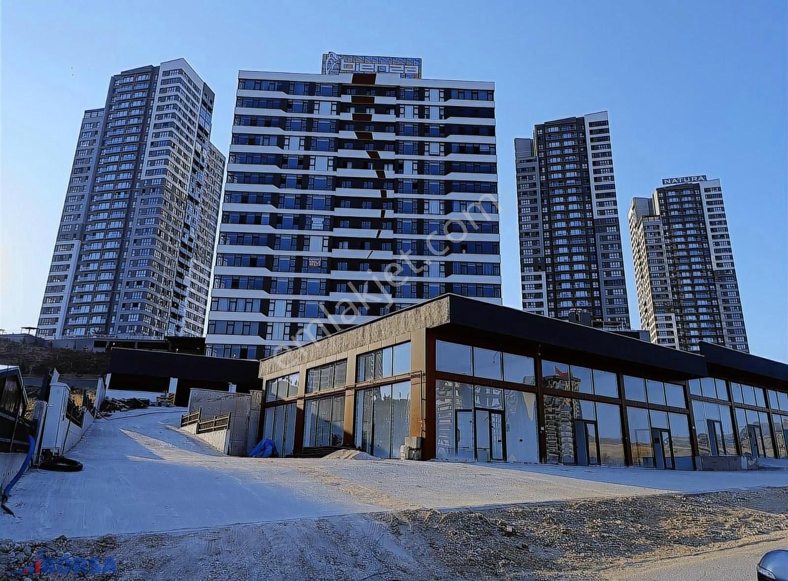 Batıkent Çakırlar Bienza'da Sıfır Lüks Kiralık 3+1 Daire