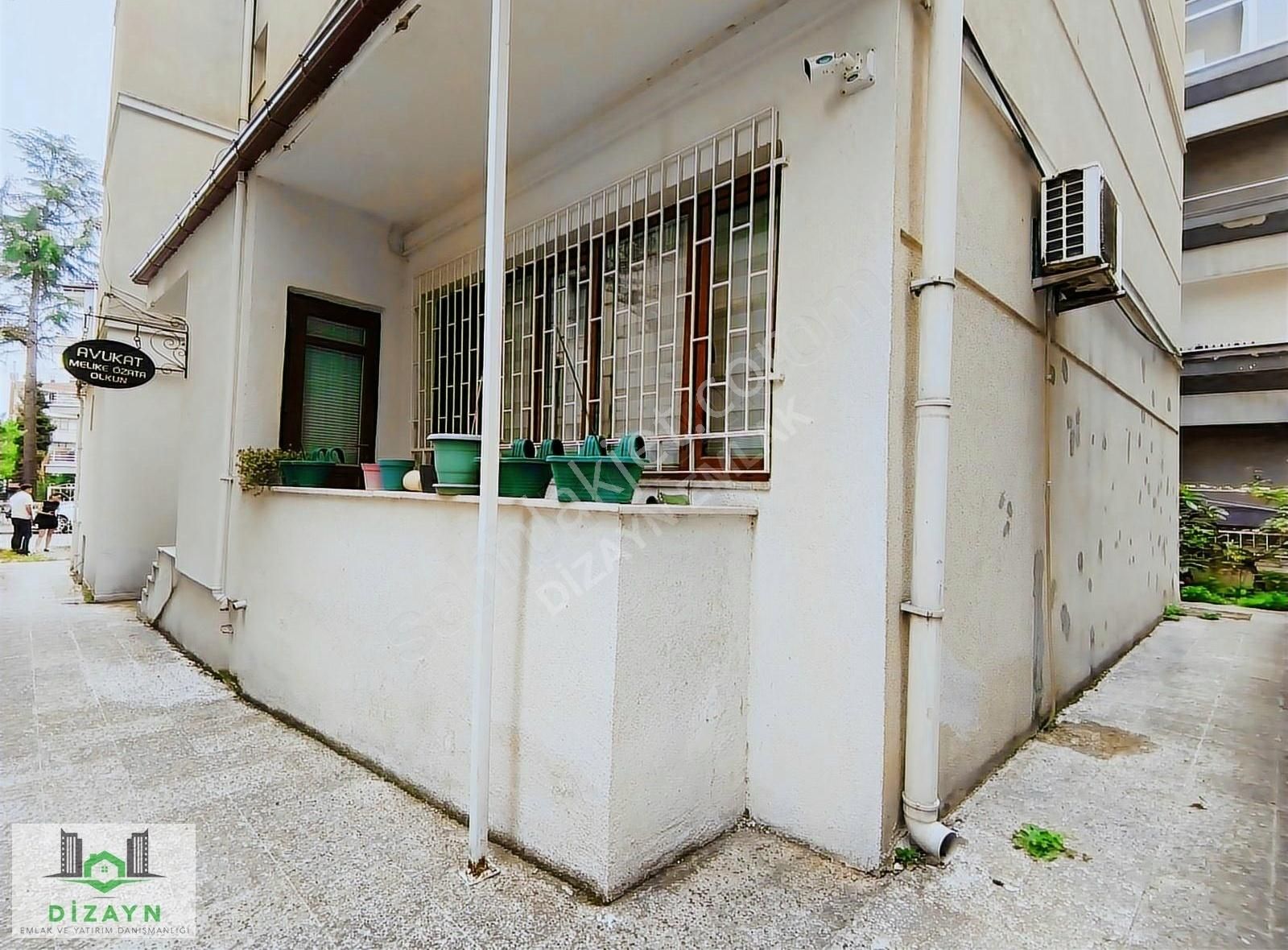 Adliye Yakını Merkezi Konumda Bağımsız Girişli Kiralık 2+1 Ofis