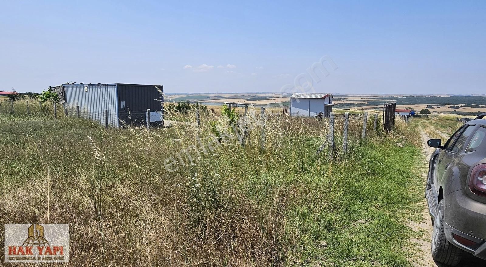Satılık Göl Mazaralı Arsa Etrafı Telle Çevrili Köşe Başı - Görsel 4