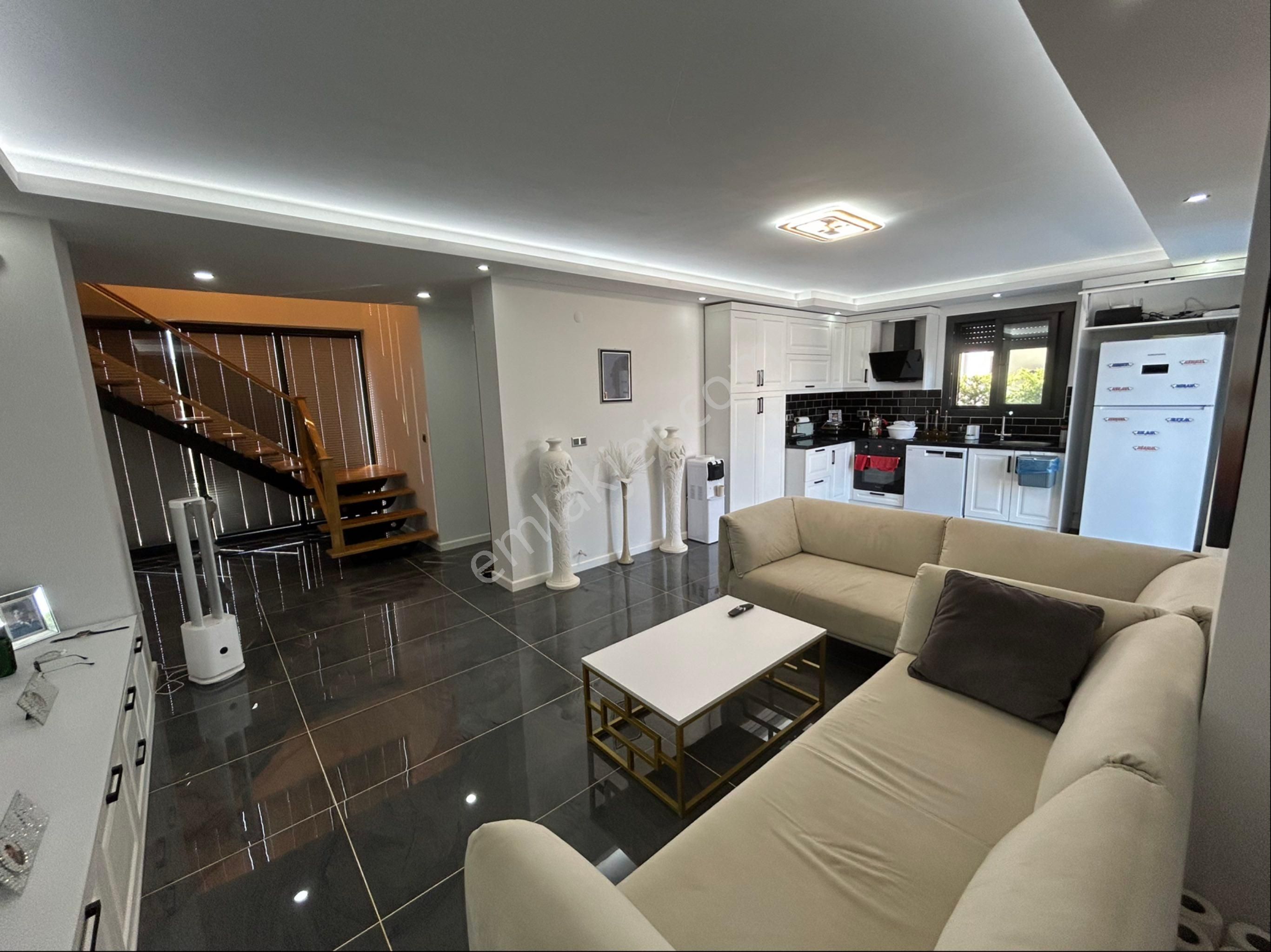 Didimde Denize Yakın Havuzlu Villa - Görsel 11