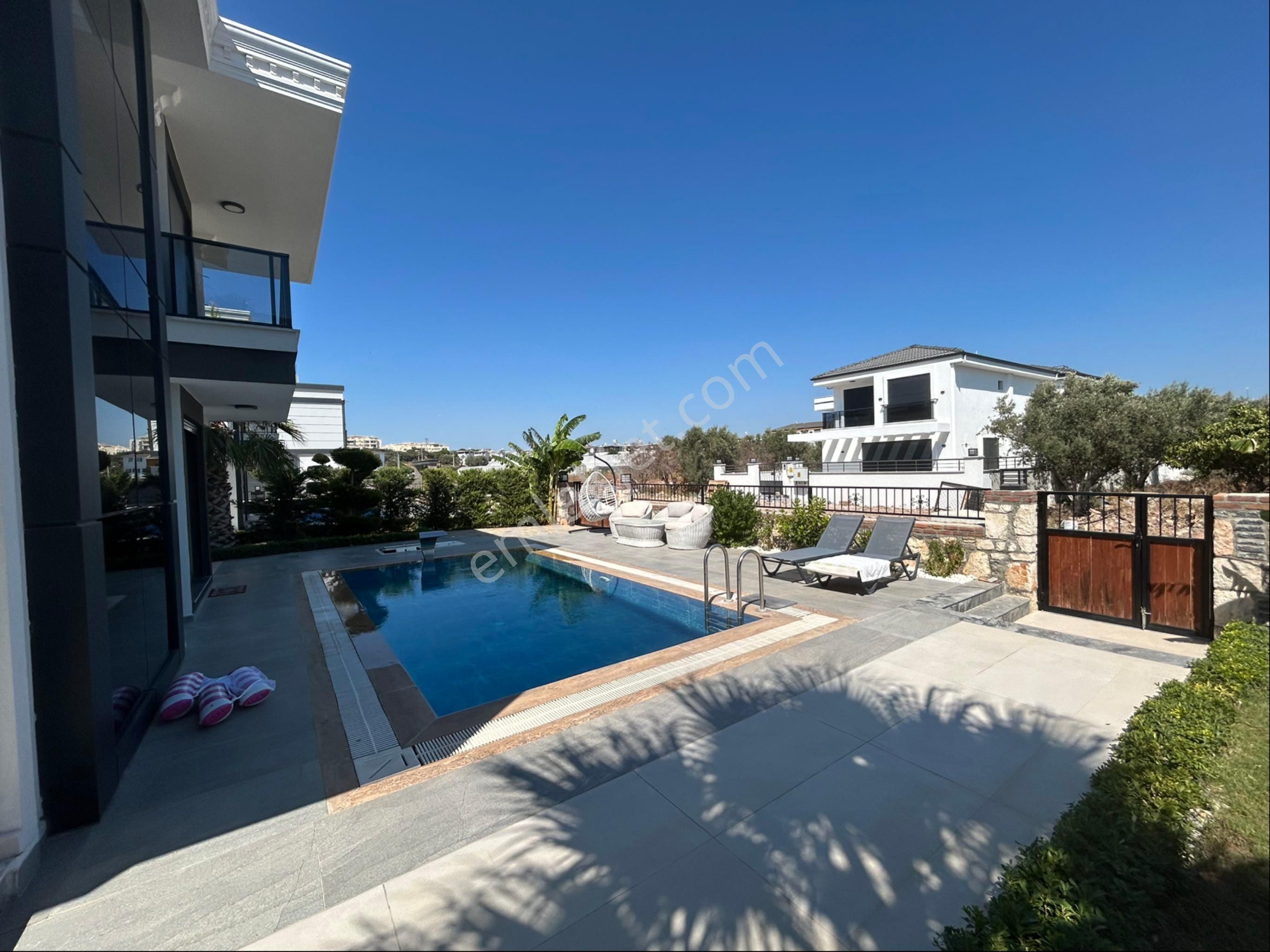 Didimde Denize Yakın Havuzlu Villa - Görsel 27