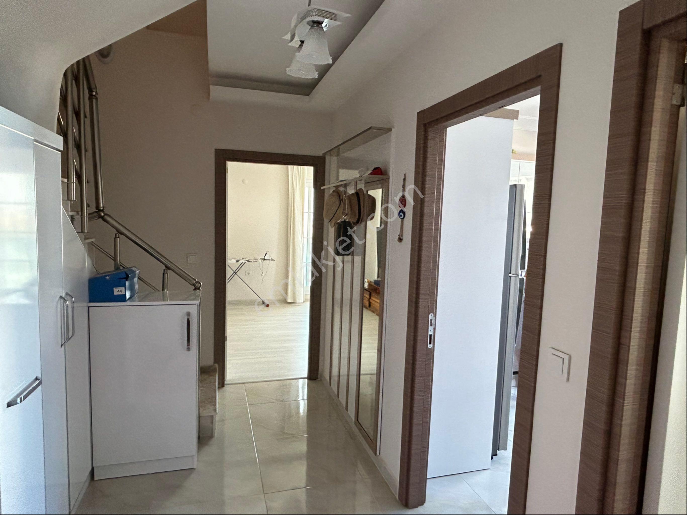 Didimde Havuzlu Sitede 3+1 Dubleks Daire - Görsel 21