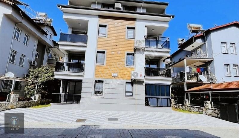 Turanlar Gruptan Tuzla Mh'de Giriş Kat 2+1 Satılık Daire