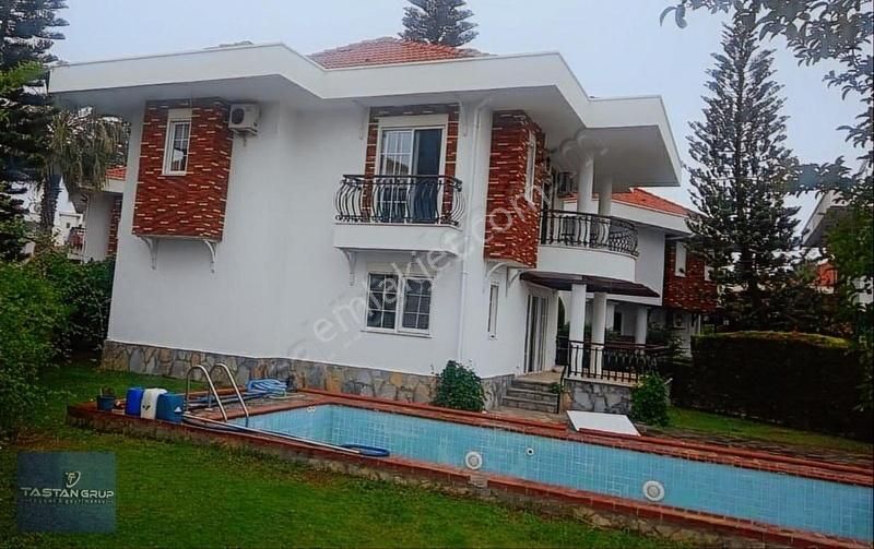 Site İçi, Özel Ve Ortak Havuzlu Lux 3+1 Dublex Villa - Görsel 3