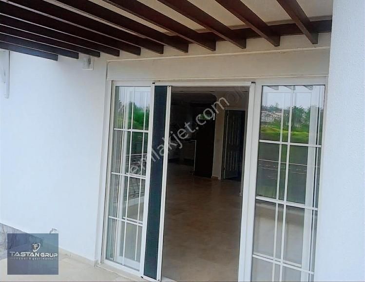 Site İçi, Özel Ve Ortak Havuzlu Lux 3+1 Dublex Villa - Görsel 13