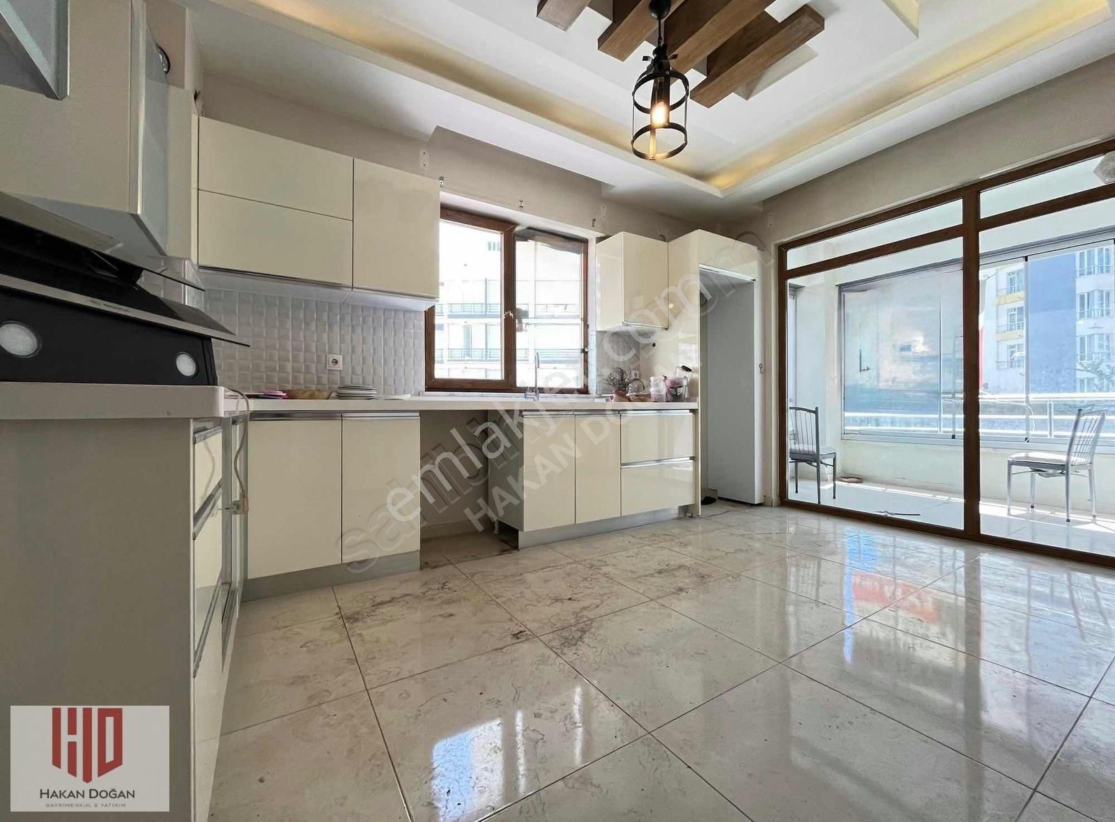 Talas Mevlana Giyinme Odalı 750 Kütle Parsel Satılık 3+1 Daire