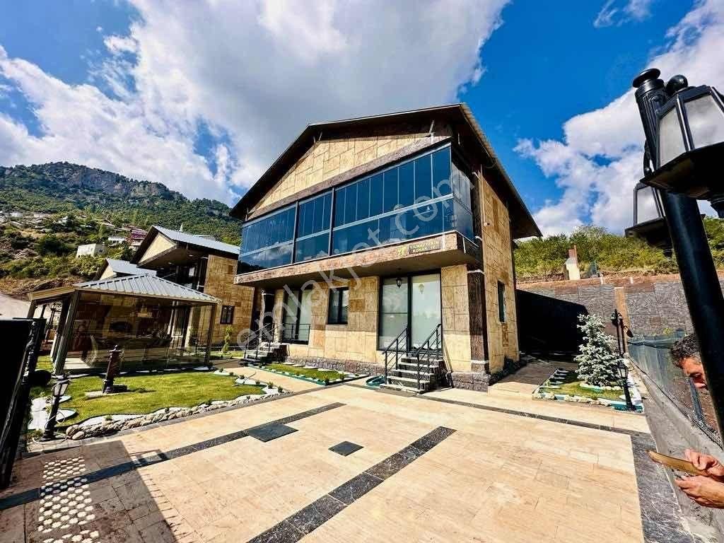 Golf 33 Gayrimenkul'den Fındıkpınarında 5+1 Lüx Villa - Görsel 23