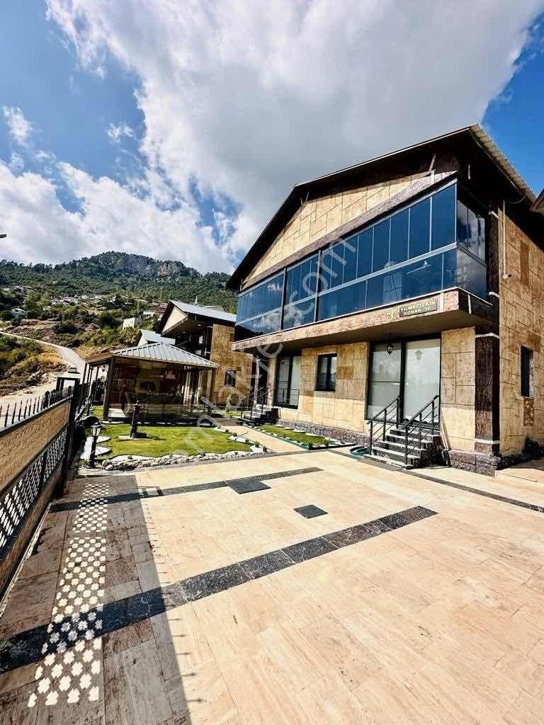 Golf 33 Gayrimenkul'den Fındıkpınarında 5+1 Lüx Villa - Görsel 2