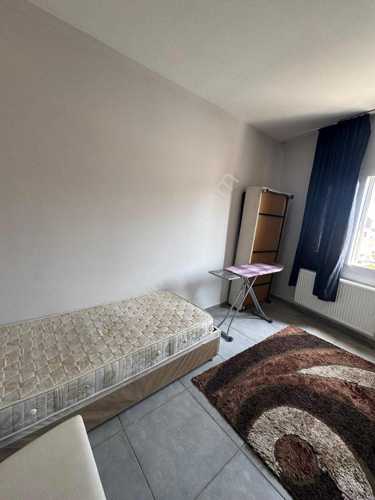 Sayapark Civarı Eşyalı 1+1 Doğalgazlı