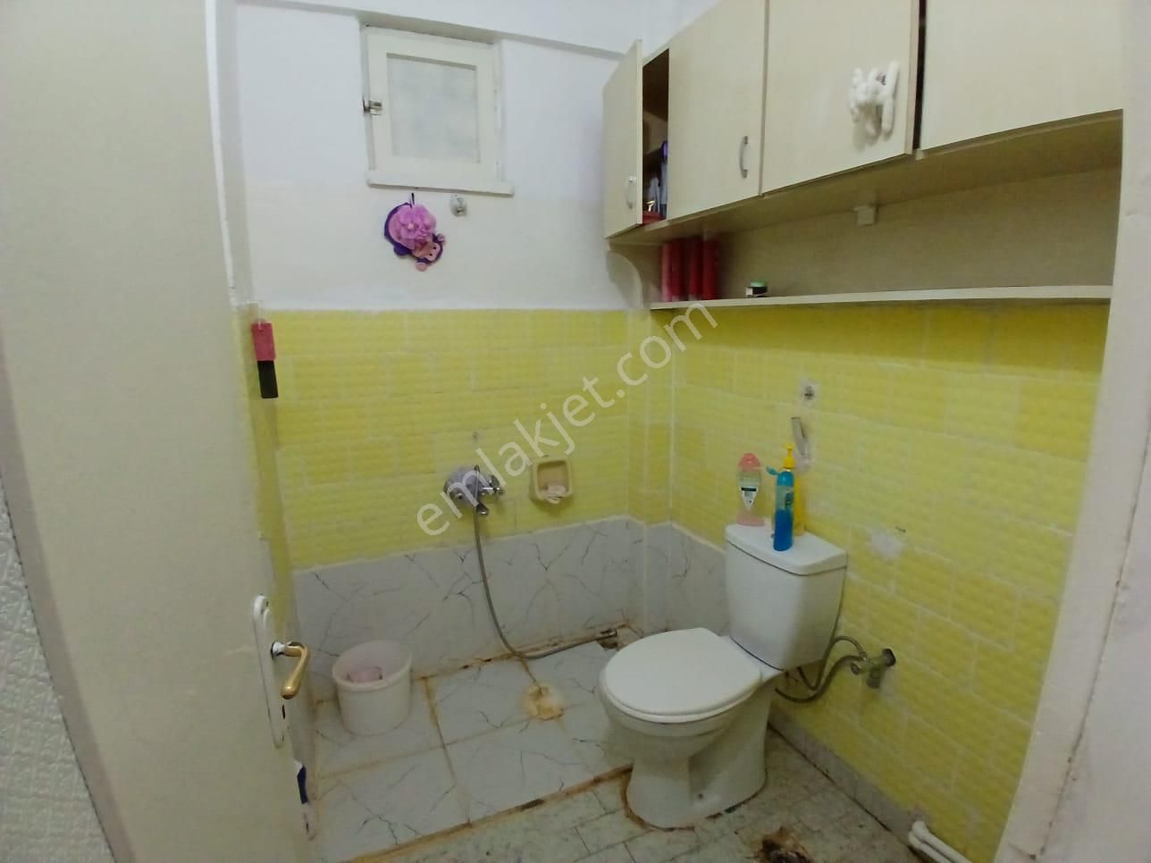 Akçay Emlak'tan Akşehir İstasyon Mahallesinde Geniş Ara Kat Satılık 3+1 Daire - Görsel 17